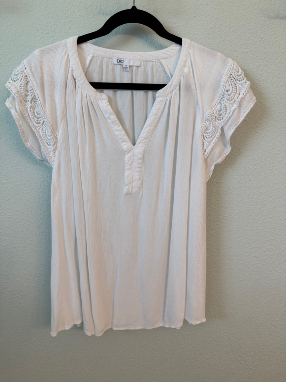 DR2 White Crochet Sleeve V-Neck Peasant Tunic